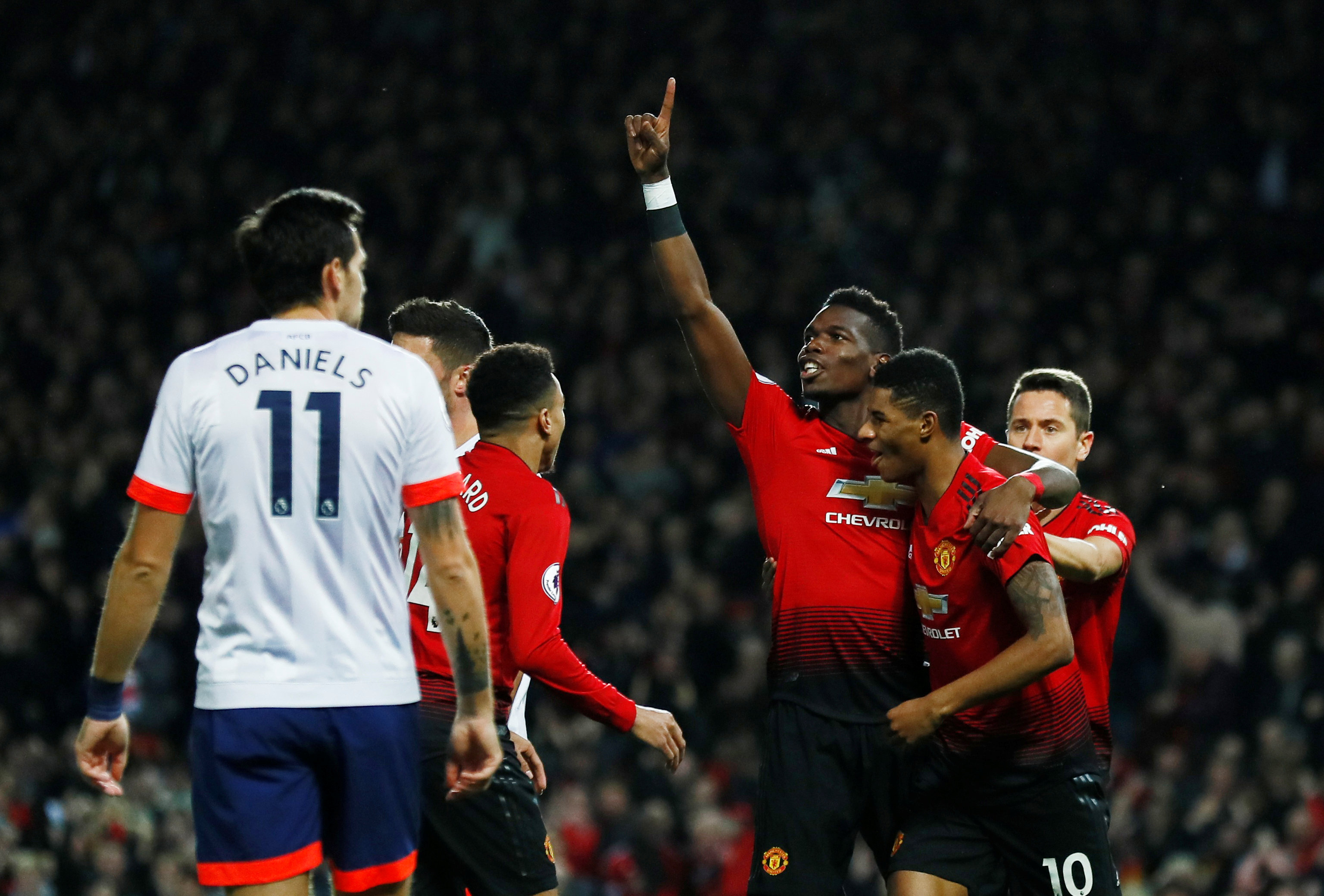 无疑是他职 无疑是他职